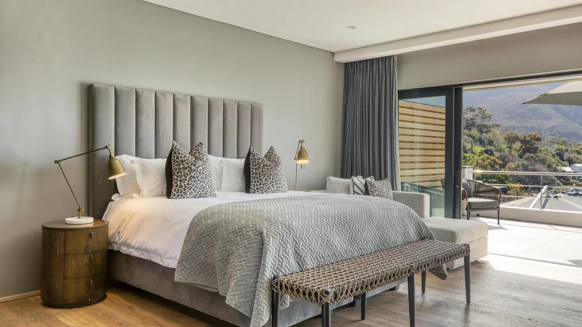 Villa Lion View Private Luxury Retreat Cape Town South Africa