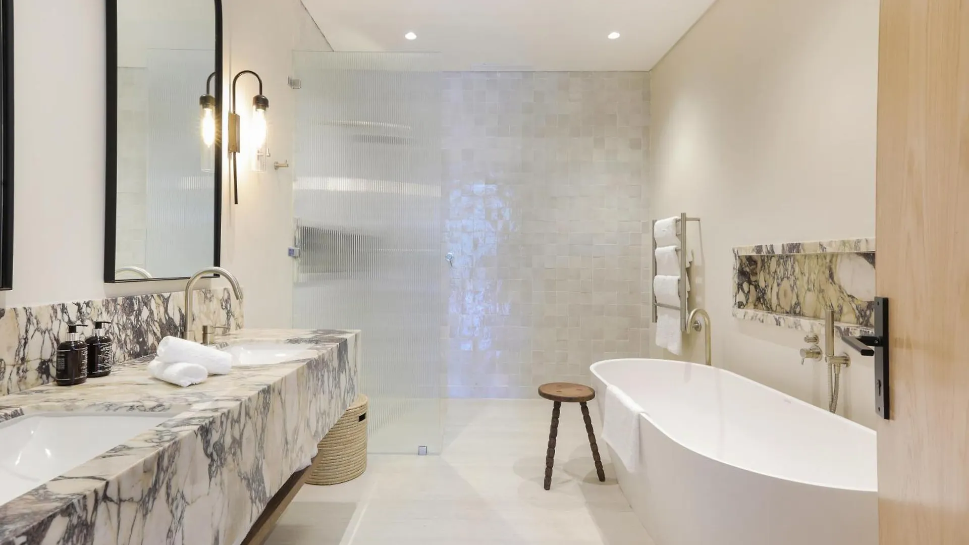 ***** Guest house Villa Lion View Private Luxury Retreat Cape Town South Africa